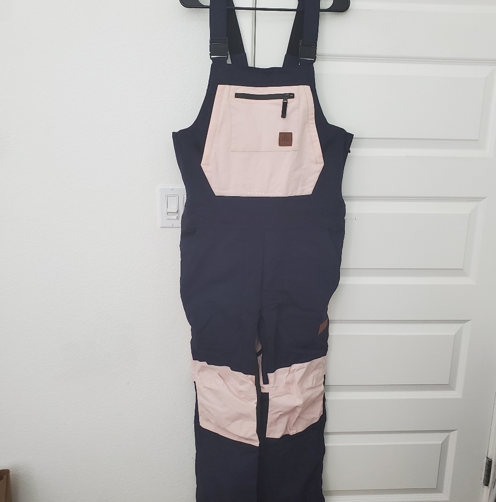 Nandn Snow Desing by Limited Edition ski overalls.